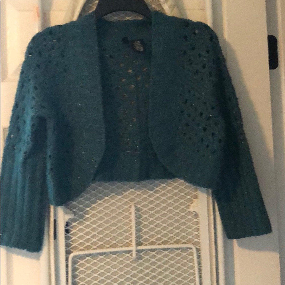 Cropped sweater